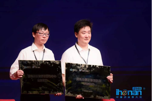 1532509438111069.png wps11F3.tmp.png